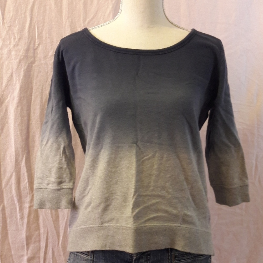 3/4 sleeve sweatshirt